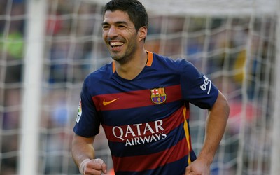 华体会热评-科斯塔面对吊射快速回追